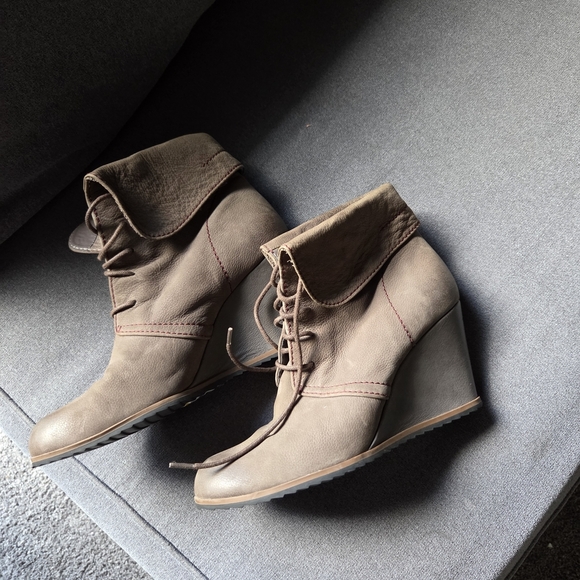 Tesori Brown Lace-Up Wedge Boots - Picture 2 of 6